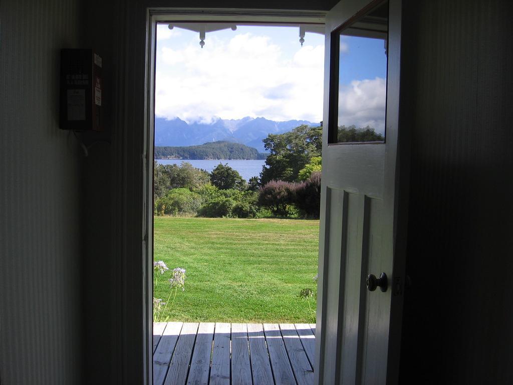 Murrells Grand View House Manapouri Exterior photo