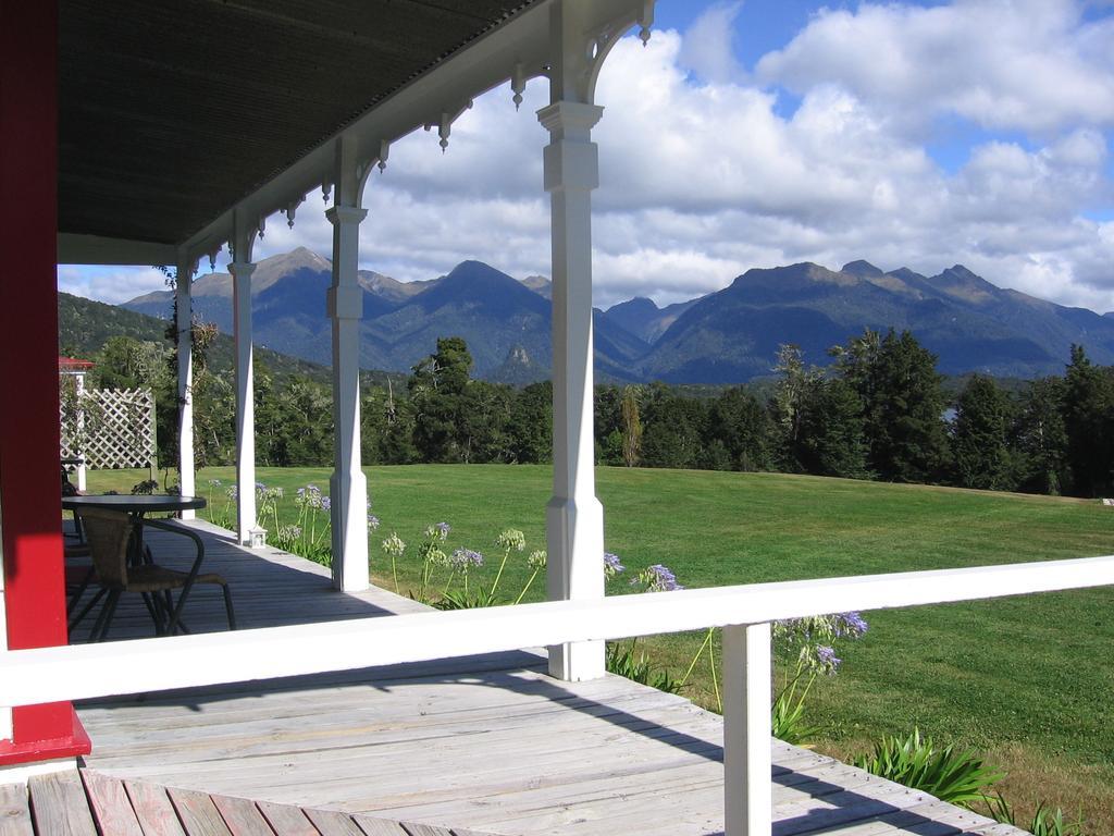 Murrells Grand View House Manapouri Exterior photo